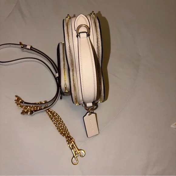 Coach Heart Crossbody Bag + Card Holder Set in Canvas Chalk Signature - Picture 12 of 14